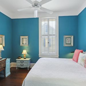 Superior King Room 1